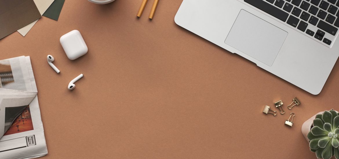 pexels-fauxels-3184464